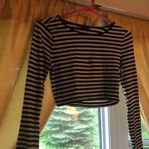 Cropped long sleeve with cut outs